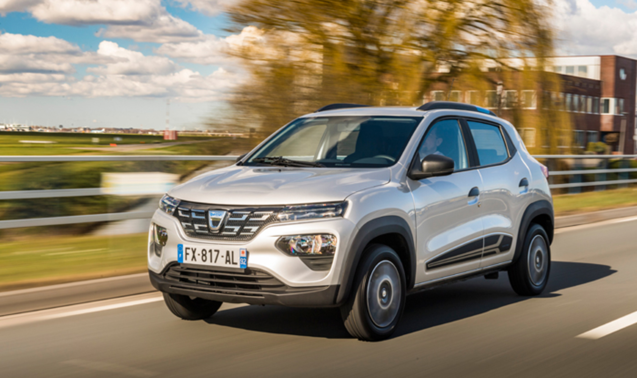 Stāsts: Dacia Spring padarīs elektroauto vēl pieejamākus
