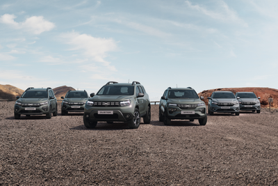 JAUNĀ DACIA VIZUĀLĀ IDENTITĀTE.  3. NODAĻA – AUTOMAŠĪNAS