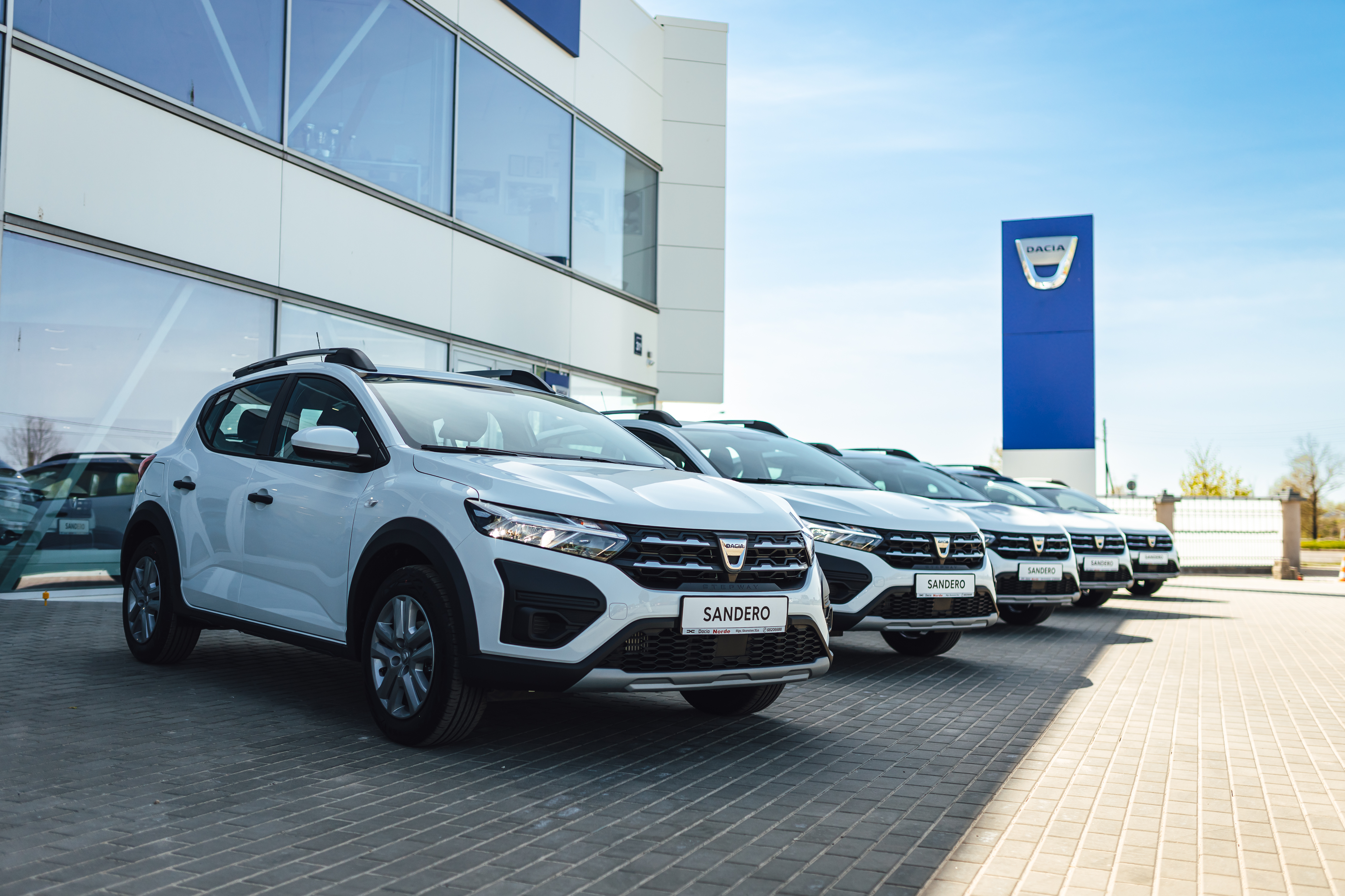 Dacia NORDE autocentrs